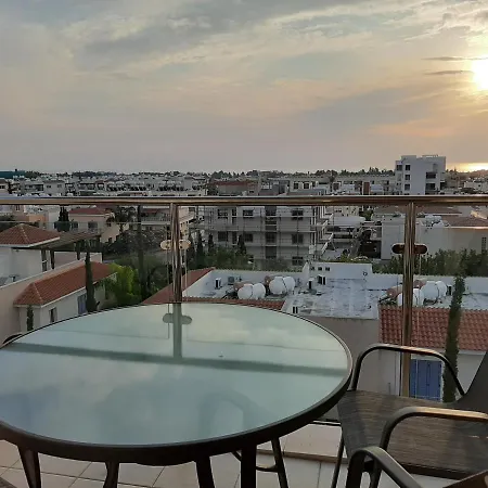 Top Floor Sea View Flat Appartement *